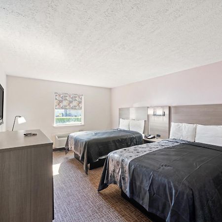 Americas Best Value Inn & Suites Brenham Buitenkant foto