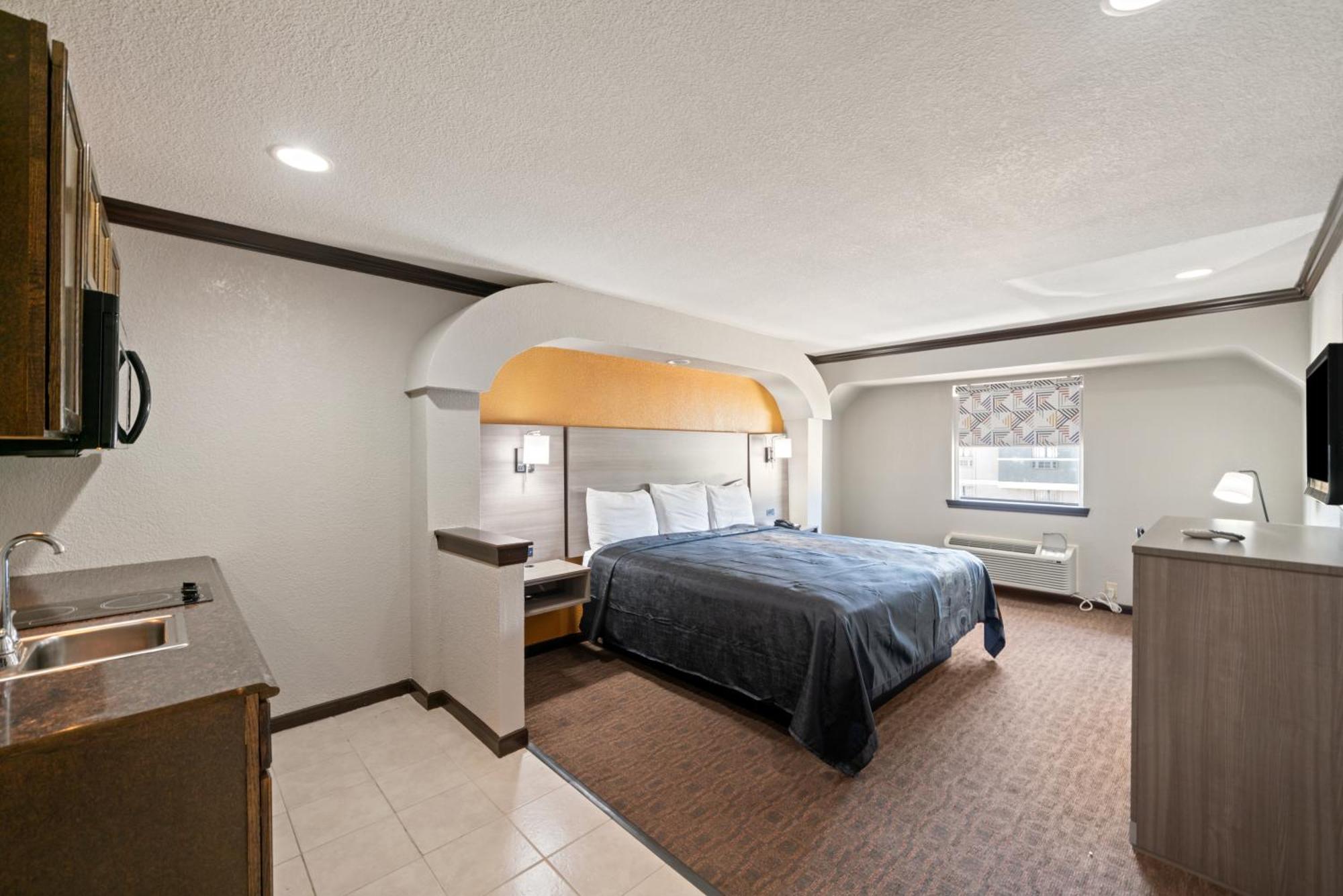 Americas Best Value Inn & Suites Brenham Buitenkant foto