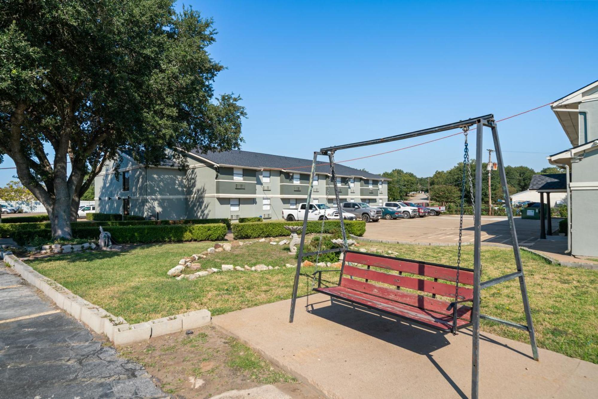 Americas Best Value Inn & Suites Brenham Buitenkant foto