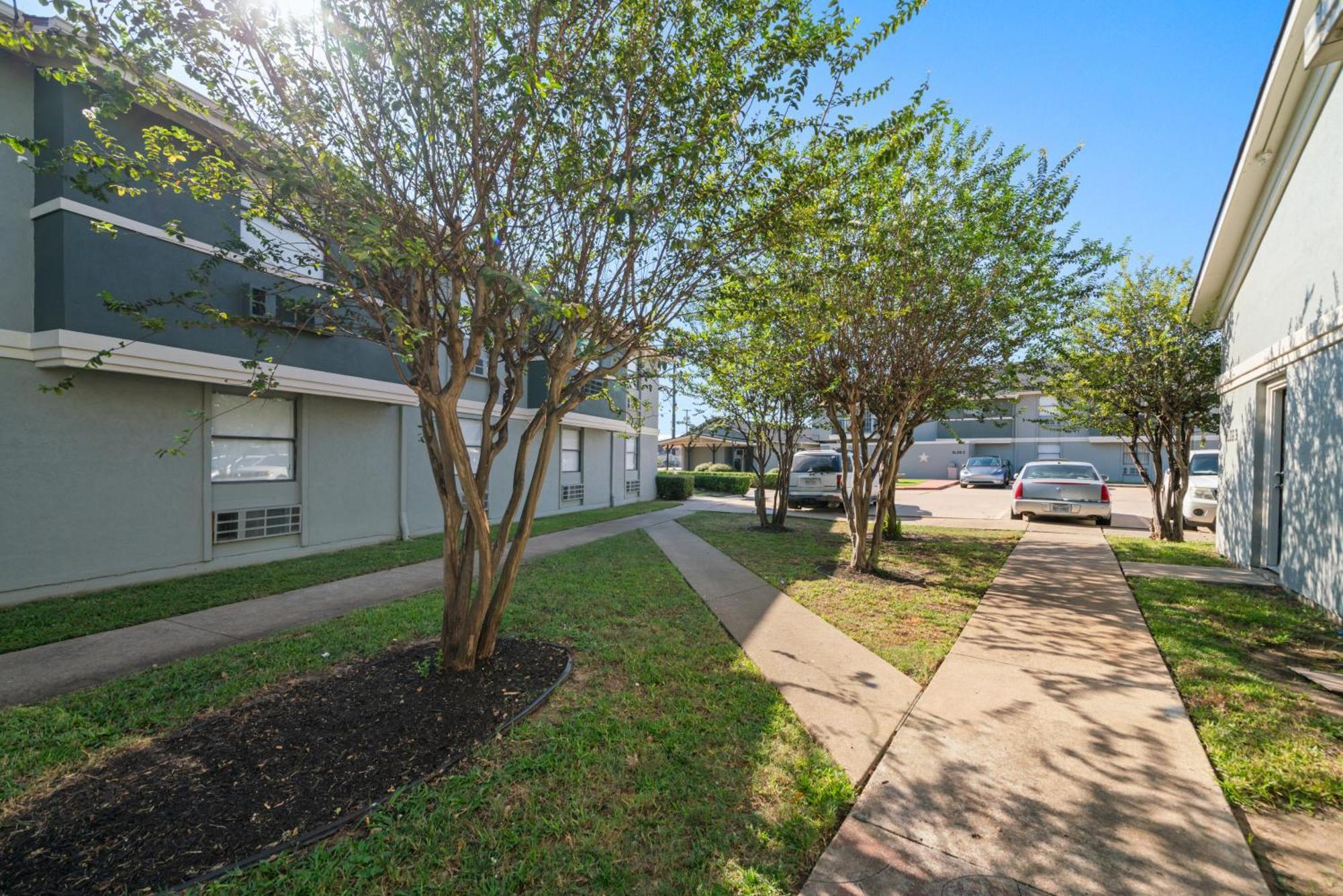 Americas Best Value Inn & Suites Brenham Buitenkant foto